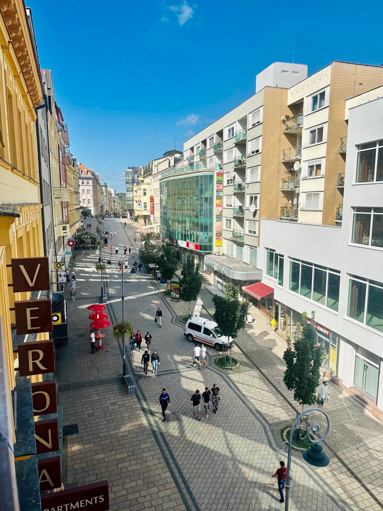 Apartment Th Karlovy Vary Extérieur photo