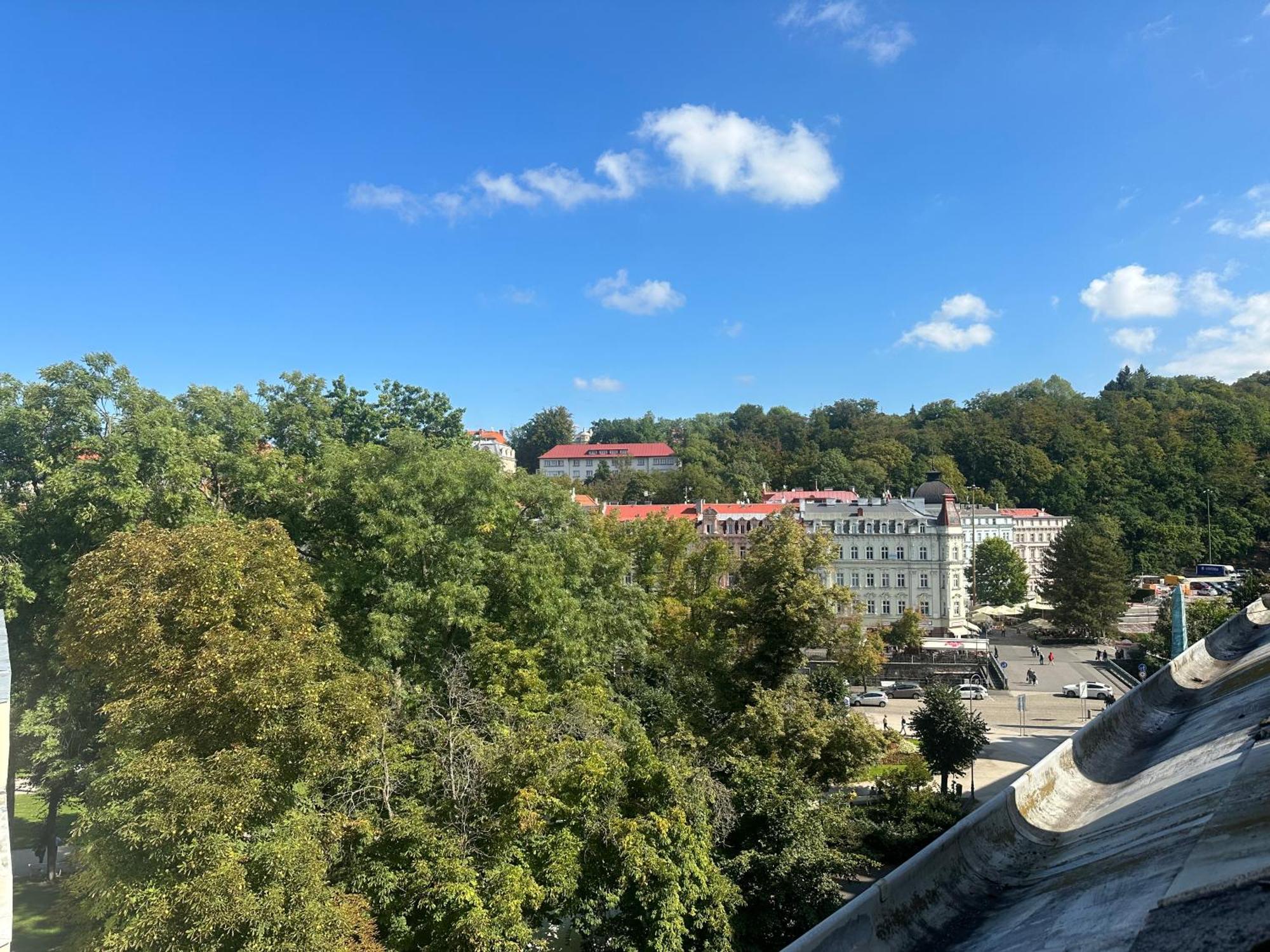 Apartment Th Karlovy Vary Extérieur photo